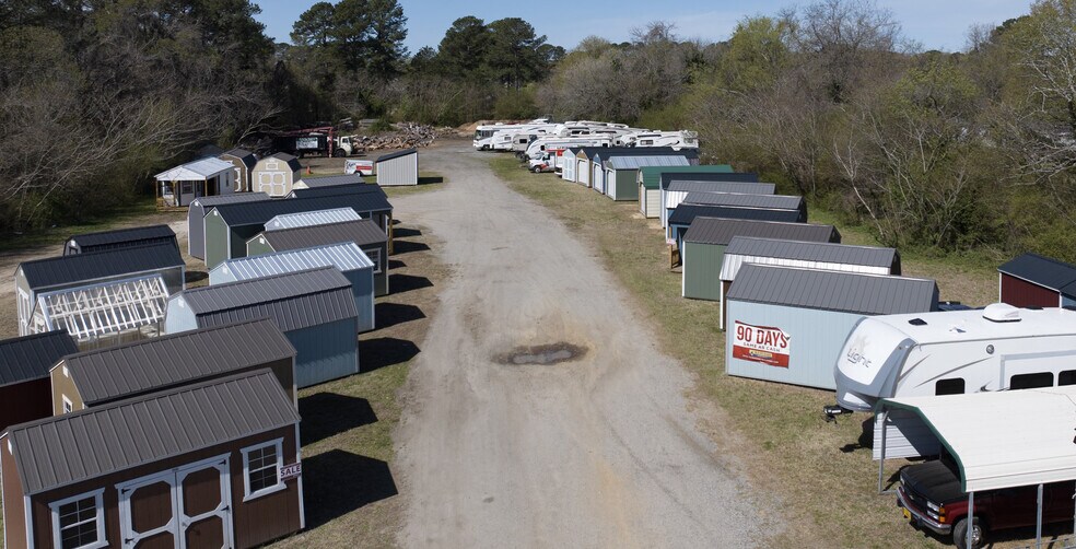 More Photos Of 3736 George Washington Memorial Hwy, Hayes General Retail For Sale