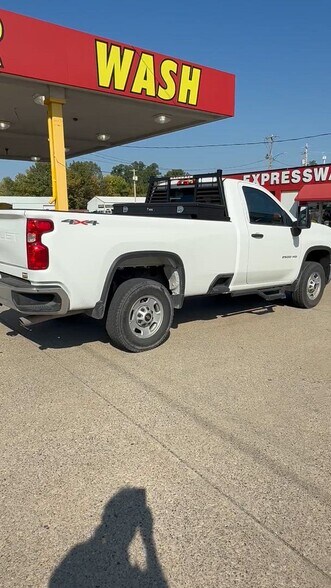 Primary Photo Of 3245 Park Ave, Paducah Carwash For Sale