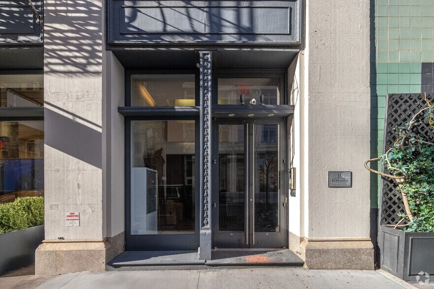 More Photos Of 155-157 Wooster St, New York Loft Creative Space For Lease