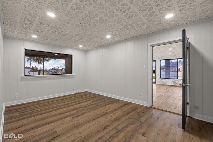 More Photos Of 9099 Mansfield Rd, Shreveport Healthcare For Sale