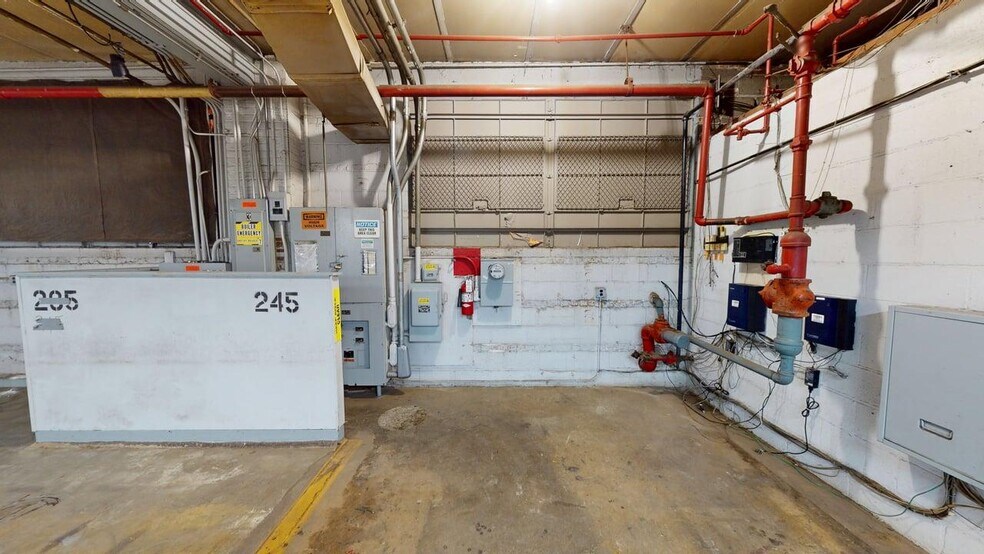 More Photos Of 1509 W Le Moyne St, Melrose Park Warehouse For Sale