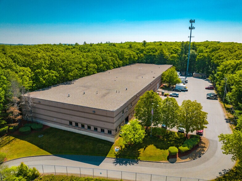 More Photos Of 377 Ballardvale St, Wilmington Warehouse For Lease