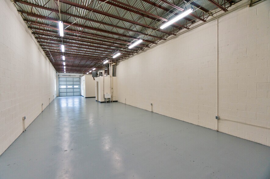 More Photos Of 601-615 Lofstrand Ln, Rockville Warehouse For Lease