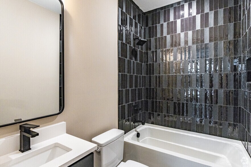 More Photos Of 1020 Jefferson St, Nashville Apartments For Sale