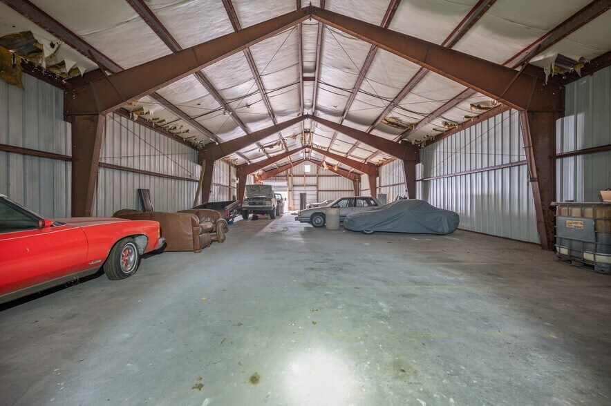 More Photos Of 500 Washington St, Coloma Manufacturing For Lease