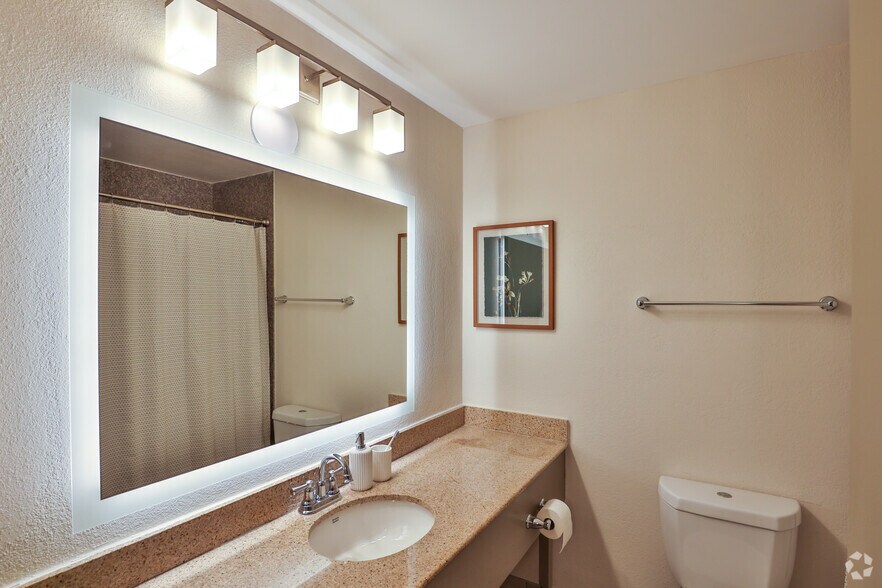 More Photos Of 2756 Laurens Rd, Greenville Apartments For Sale
