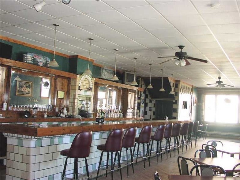 More Photos Of 718 Main St, Bentleyville Storefront Retail Residential For Sale