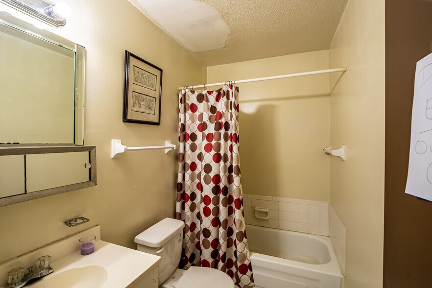 More Photos Of 1901-1939 Broad St, Augusta Apartments For Sale