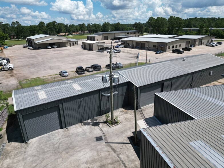 More Photos Of 23609 W Hardy Rd, Spring Warehouse For Sale