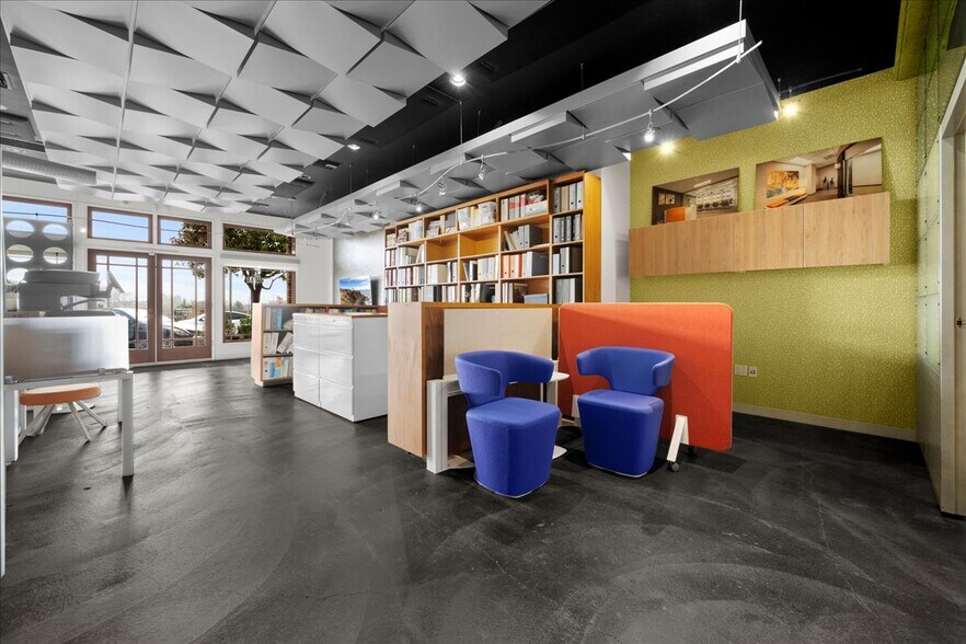 More Photos Of 123 Richmond St, El Segundo Storefront Retail Residential For Lease