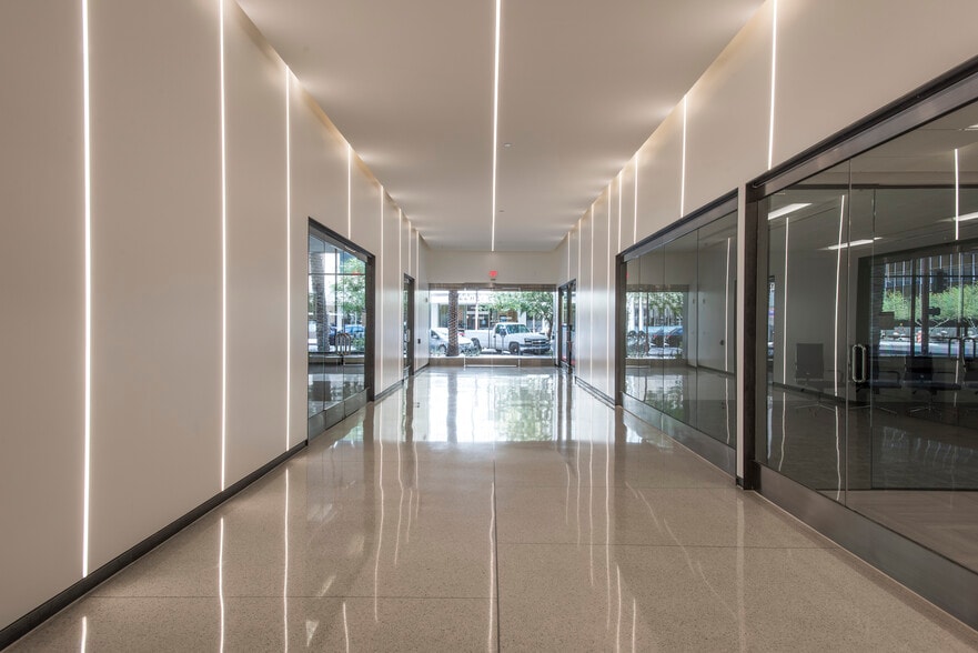 More Photos Of 101 N 1st Ave, Phoenix Office For Lease