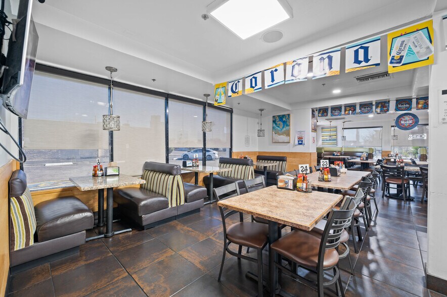 More Photos Of 5828 W Indian School Rd, Phoenix Restaurant For Sale