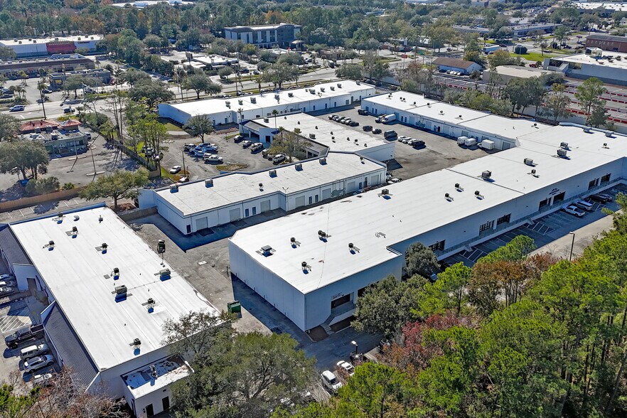 More Photos Of 8535 Baymeadows Rd, Jacksonville Unknown For Lease