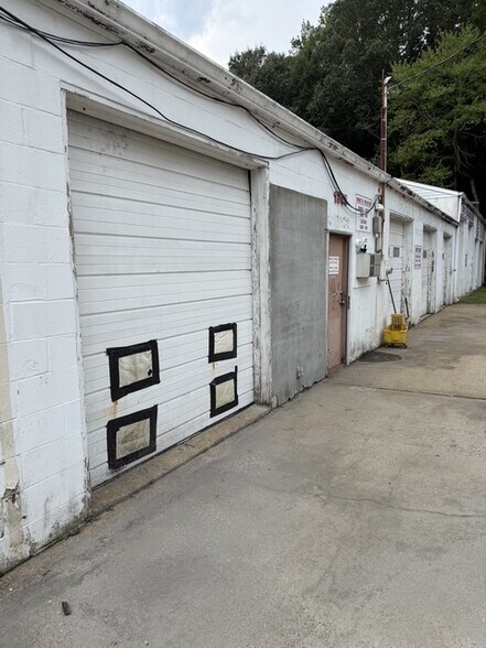 More Photos Of 1741 Harpers Rd, Virginia Beach Auto Repair For Lease