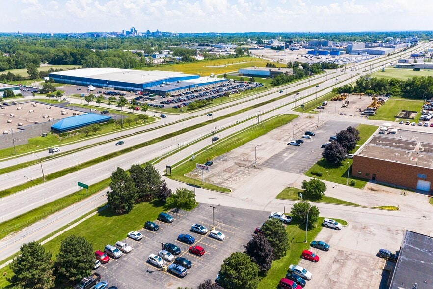 More Photos Of 1999 Mount Read Blvd, Rochester Manufacturing For Lease