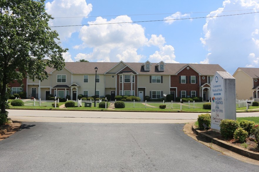 More Photos Of 808 Commerce Blvd, Riverdale Medical For Sale