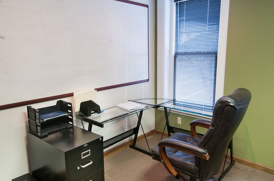 More Photos Of 341 S 3rd St, Columbus Coworking Space