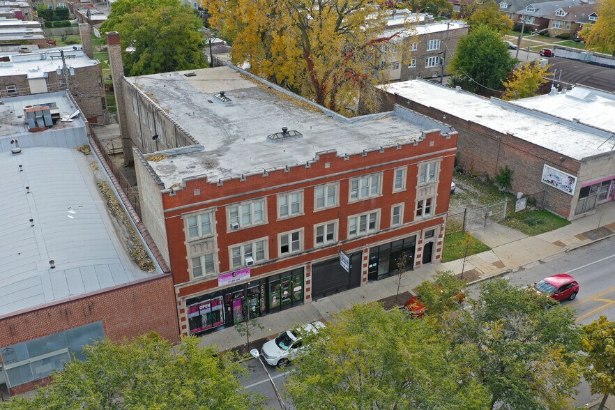 More Photos Of , Chicago Multifamily For Sale