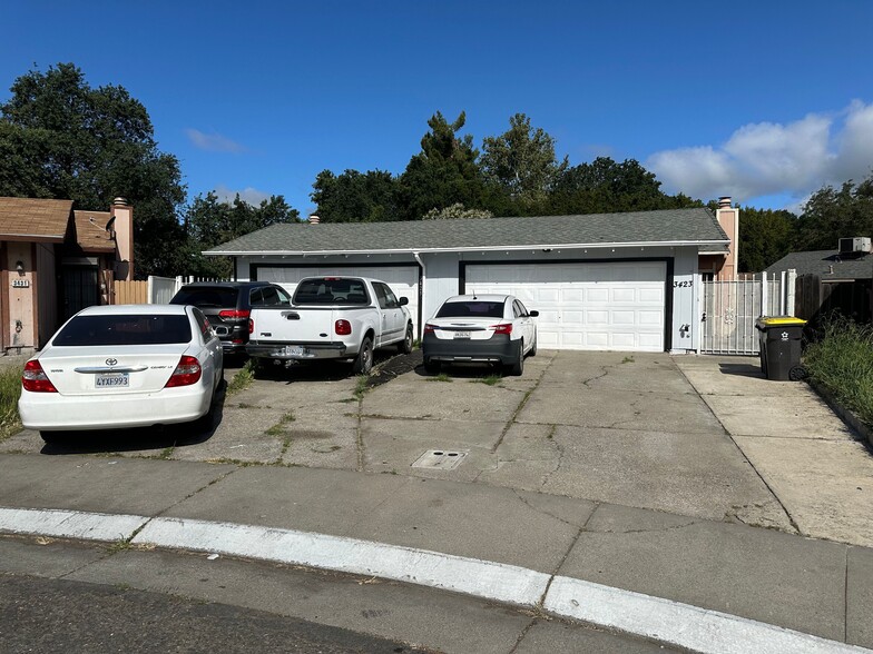 Primary Photo Of 3423-3425 Charleston Ct, Stockton Apartments For Sale