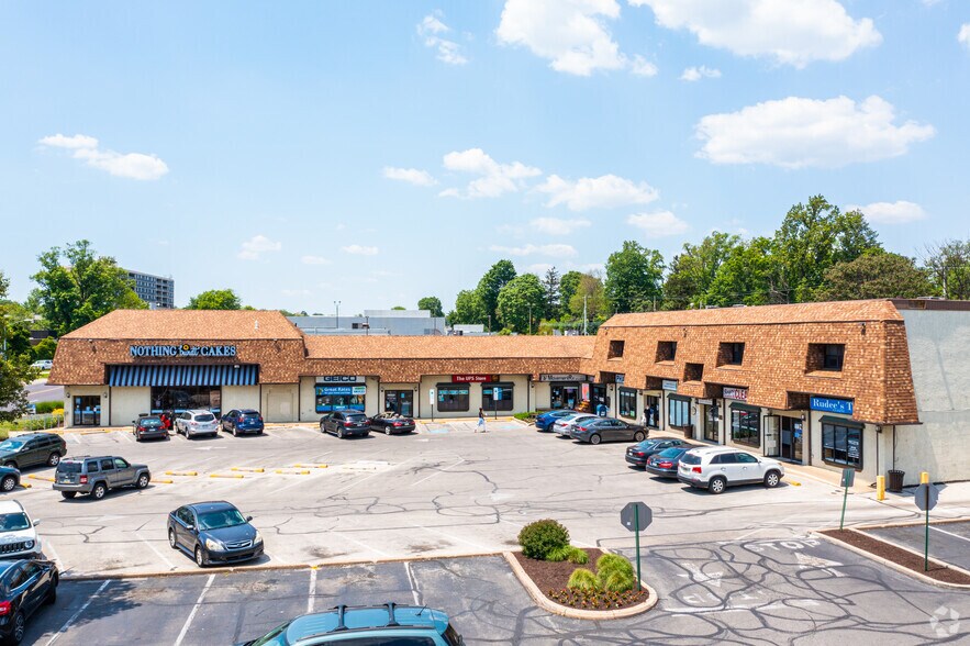 More Photos Of 333 E Lancaster Ave, Wynnewood Unknown For Lease