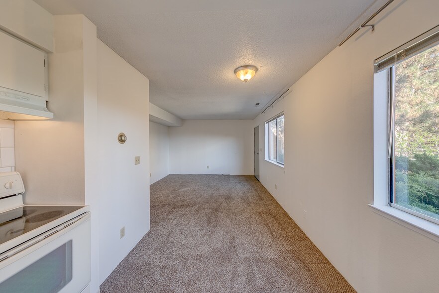 More Photos Of 3596 Gypsum Rd, Reno Apartments For Sale