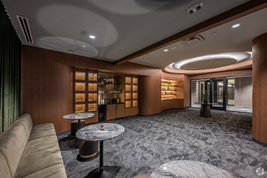 Photo of 10th Floor Ste 1040