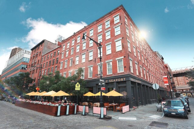 More Photos Of 246 Front St, New York Apartments For Lease