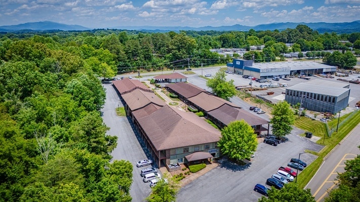 More Photos Of 2700 S Roan St, Johnson City Medical For Lease