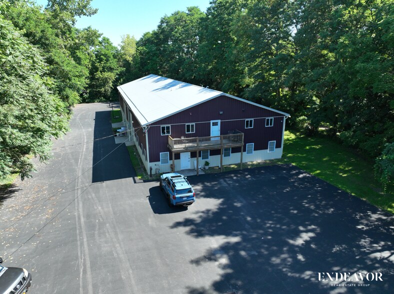 More Photos Of 528 Hollenbeck St, Rochester Industrial For Sale