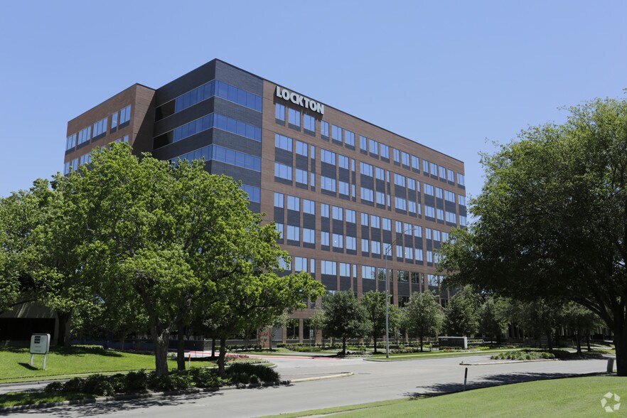 More Photos Of 3657 Briarpark Dr, Houston Office For Sale