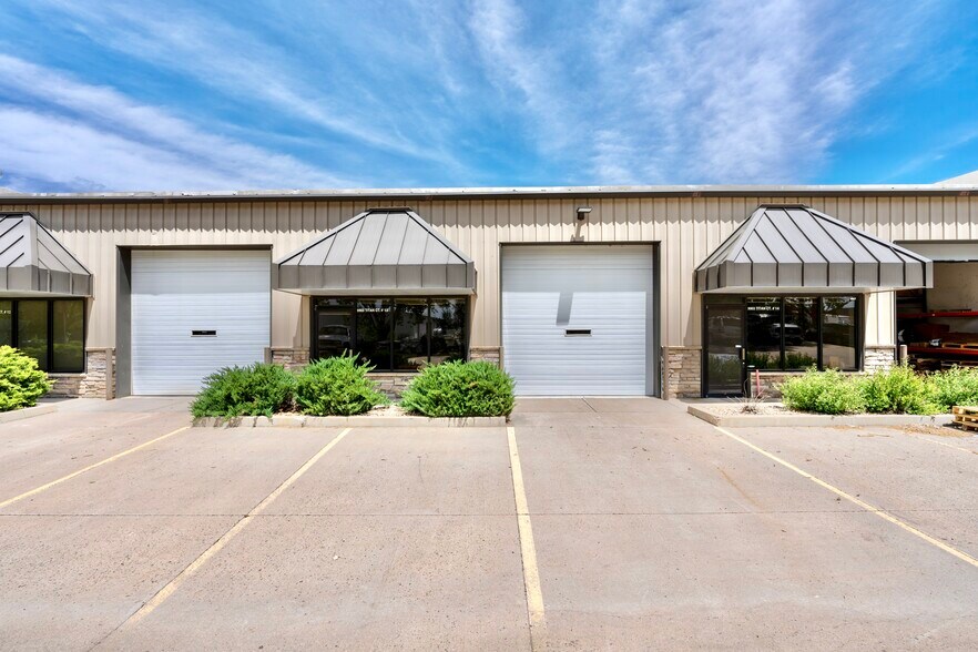 More Photos Of 9903 Titan Ct, Littleton Warehouse For Lease