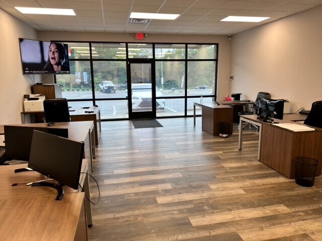 More Photos Of 3193 S Mount Juliet Rd, Mount Juliet Storefront For Lease
