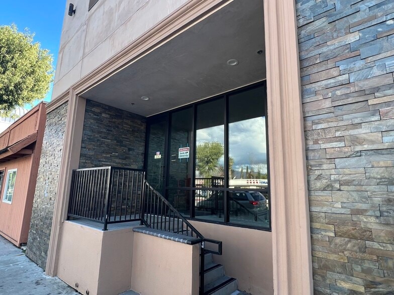 More Photos Of 9400 Valley Blvd, Rosemead Storefront For Lease