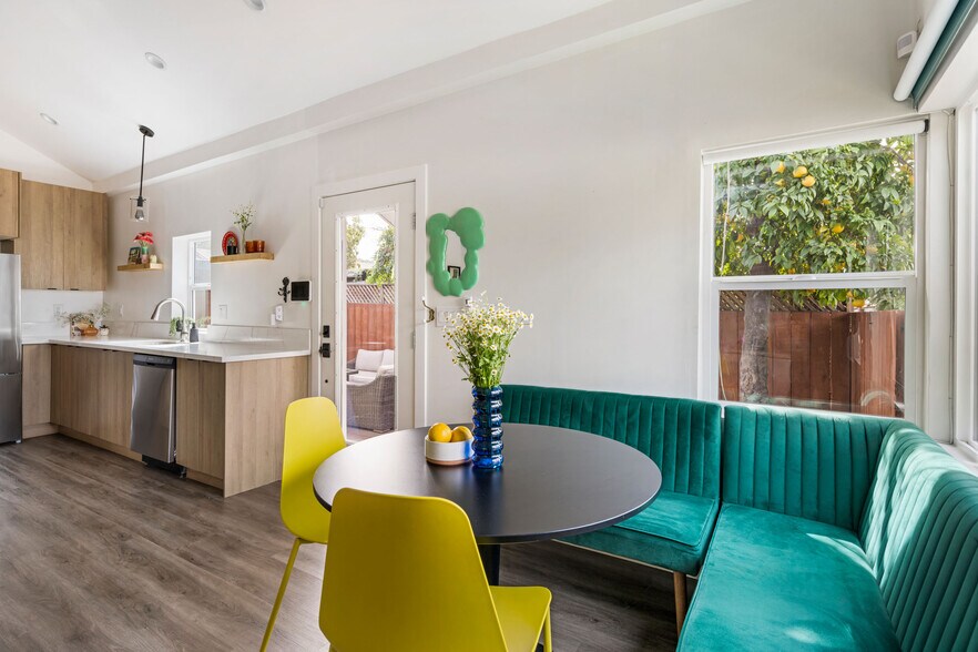 More Photos Of 510 Toledo St, Los Angeles Specialty For Sale