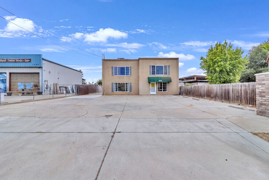 More Photos Of 1338 D St, Ramona Office For Sale