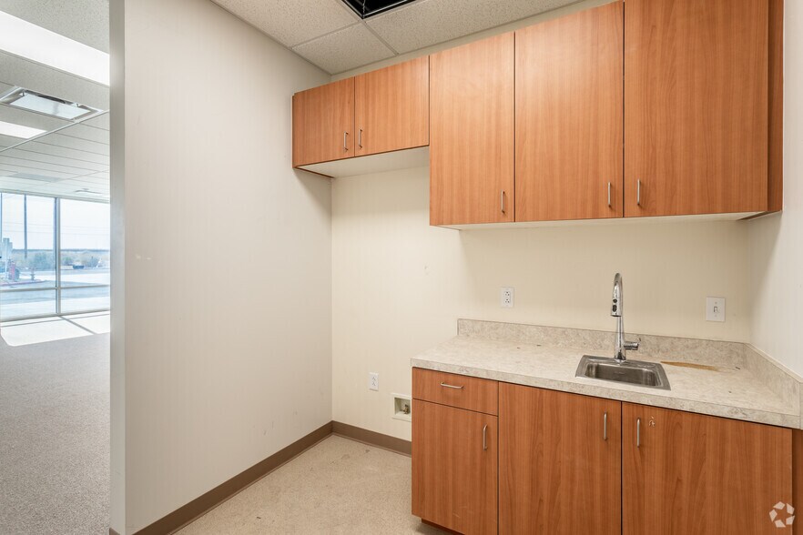 More Photos Of 1774 Pan American St, Calexico Warehouse For Lease