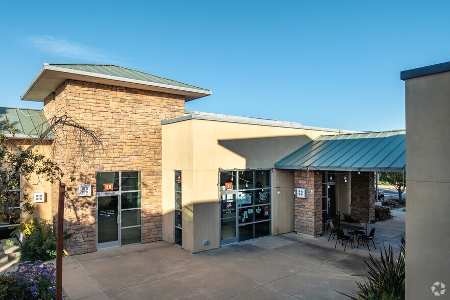 More Photos Of 31213-31333 Highway 79 S, Temecula Unknown For Lease