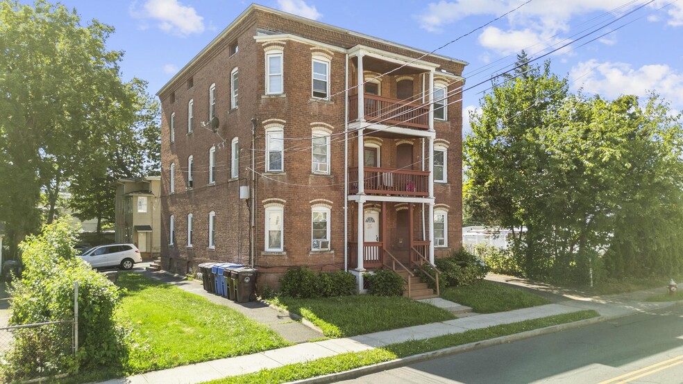 Primary Photo Of 240-242 Washington St, New Britain Apartments For Sale