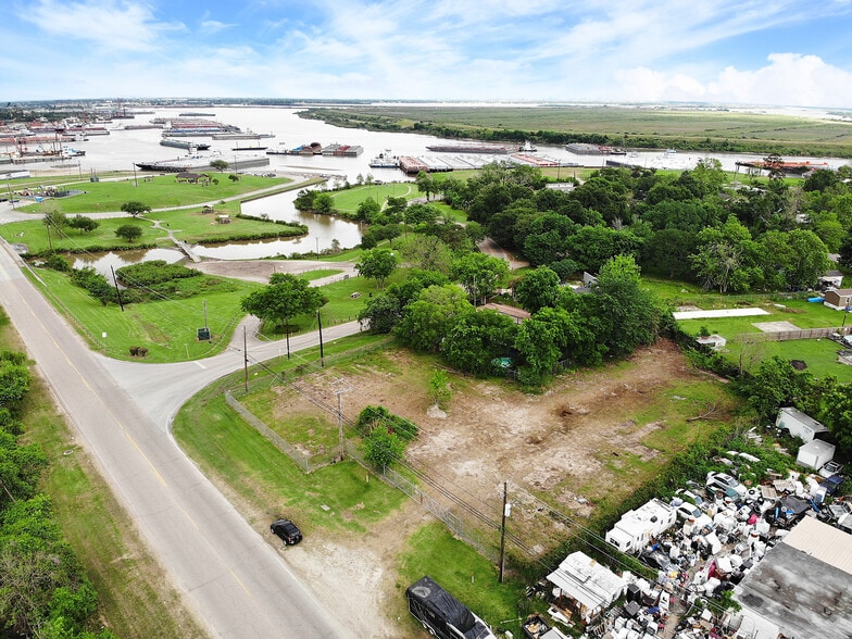 Primary Photo Of 16534 Market St, Channelview Land For Sale