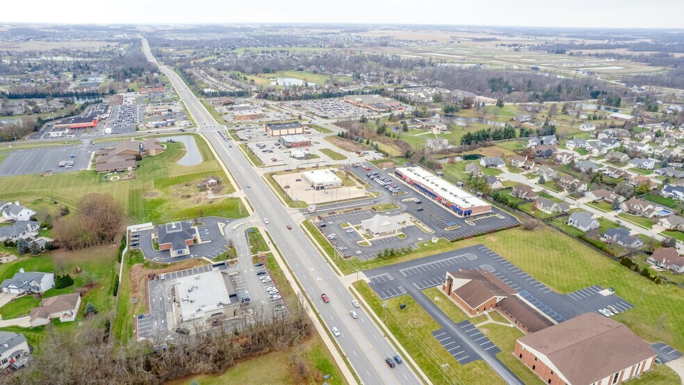 More Photos Of 9930 Illinois Rd, Fort Wayne Freestanding For Sale