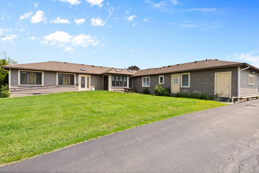More Photos Of 2640 Ridgeway Ave, Rochester Medical For Sale