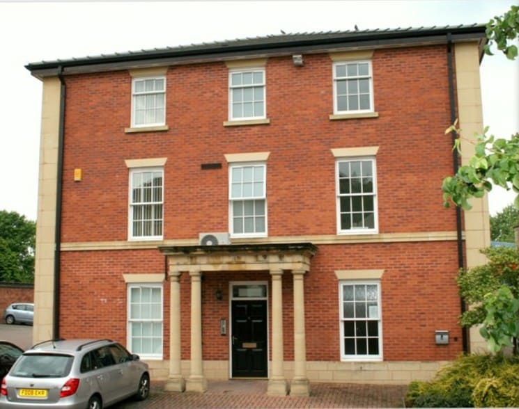 Vernon Gate, Derby DE1 1UR Medical For Sale