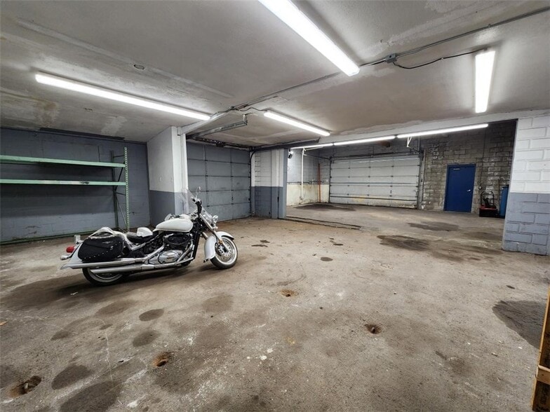 More Photos Of 433 Broadway, Pawtucket Light Distribution For Sale