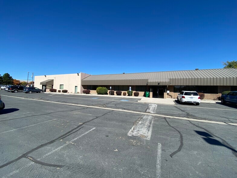More Photos Of 1201 Corporate Blvd, Reno Office For Lease