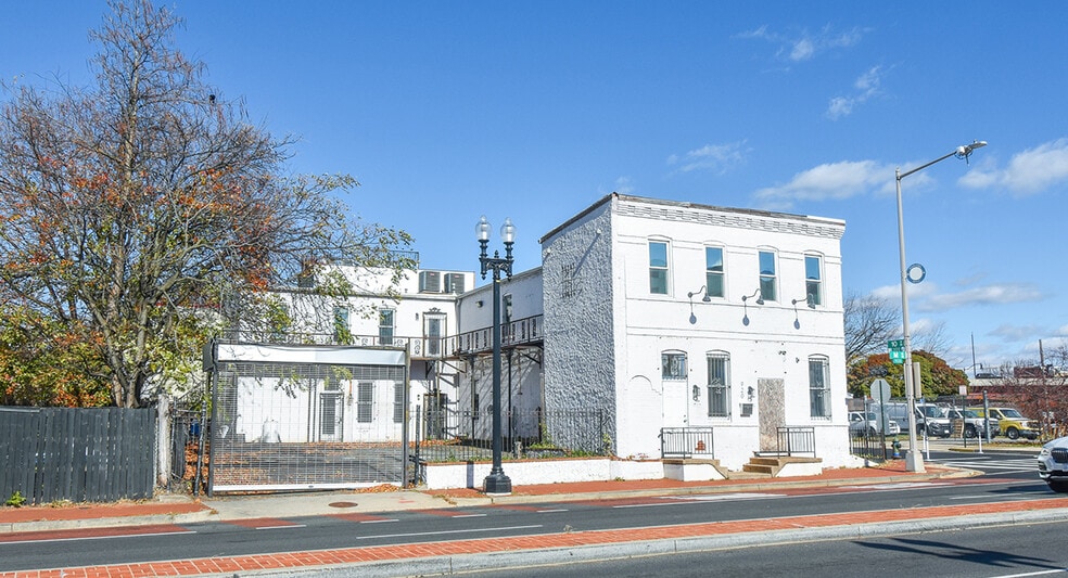 Primary Photo Of 920-922 M St SE, Washington Office For Sale