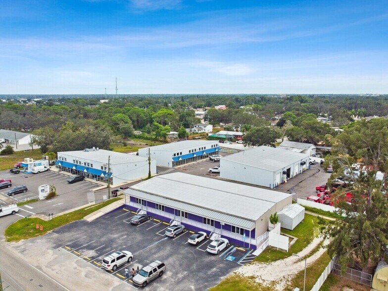 More Photos Of 5620 Palmer Blvd, Sarasota Light Manufacturing For Lease