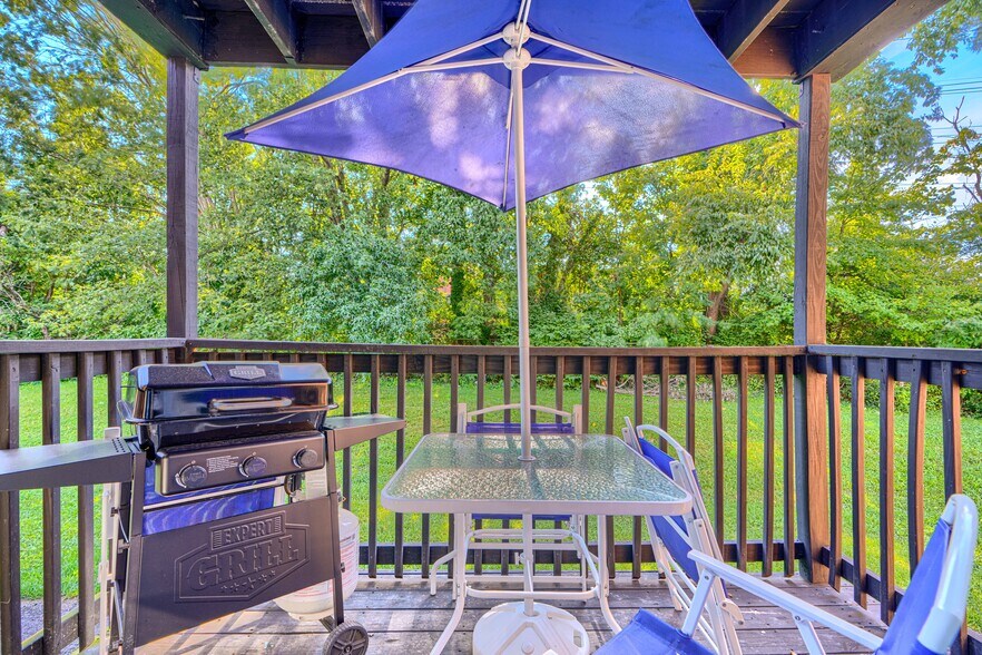 More Photos Of 5461 Cedonia Ave, Baltimore Apartments For Sale