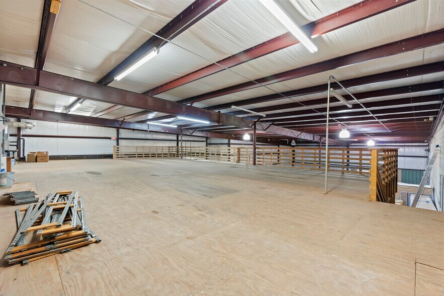 More Photos Of 7065 NW 22nd St, Gainesville Warehouse For Lease