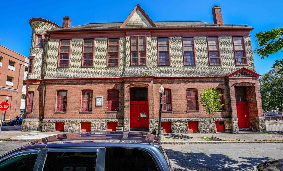 More Photos Of 636 Purchase st, New Bedford Specialty For Sale