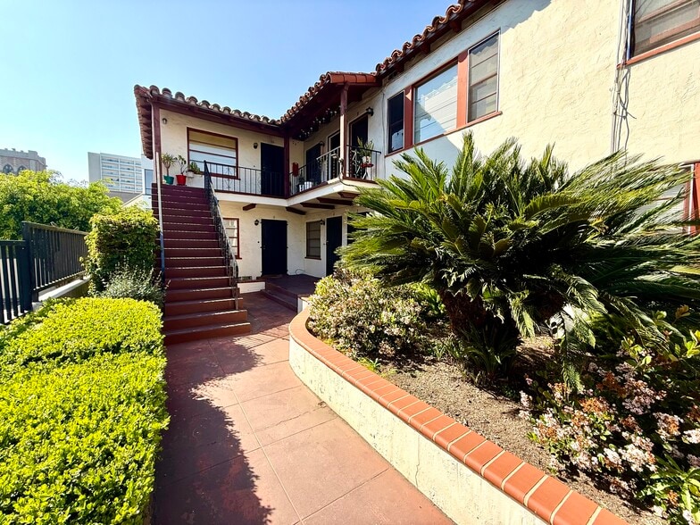More Photos Of 1732 5th Ave, San Diego Apartments For Sale